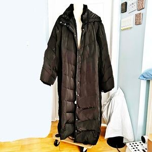DOWN BLEND COAT, MAXI LENGTH, 50% DOWN, BLACK, SIZE 5X, FRONT ZIP & DOMES, FULL